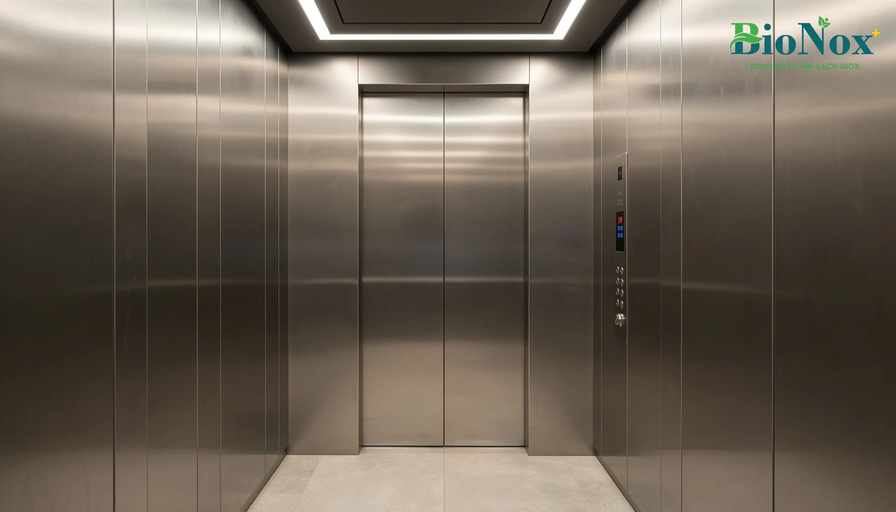 Cẩm nang vệ sinh inox thang máy định kỳ cho nhà riêng và văn phòng